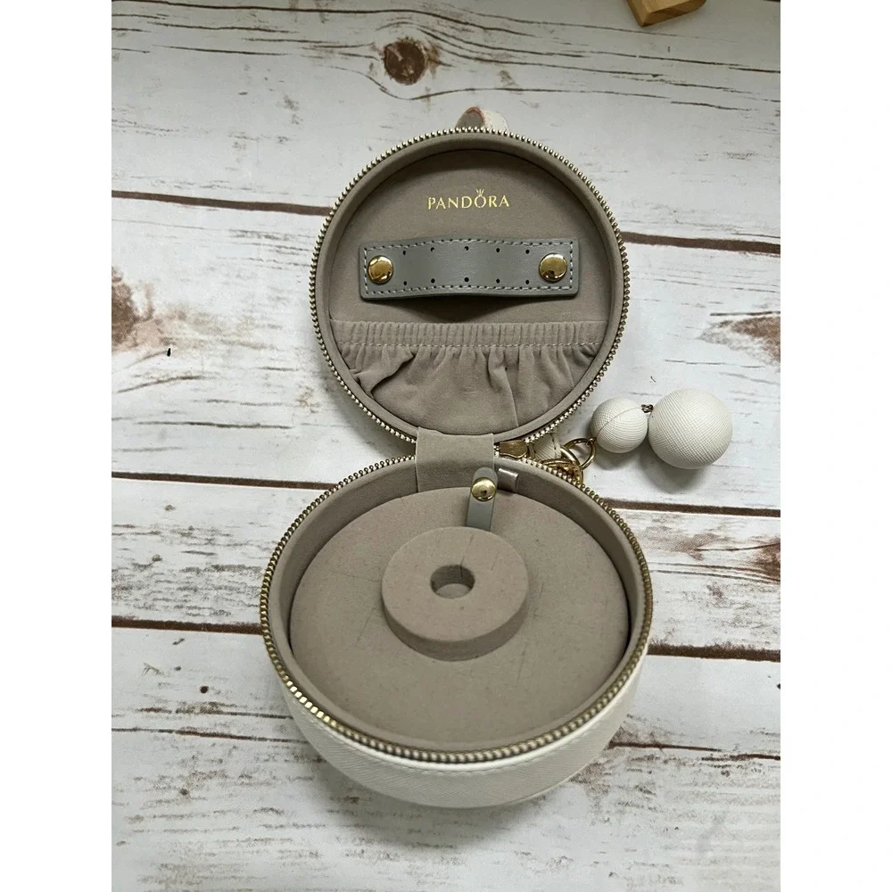 Pandora preowned smoke